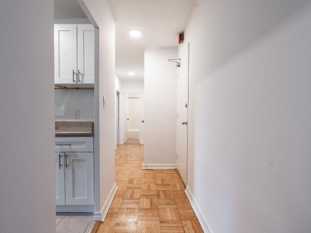 27 31 Paxtonia 3 Bedroom Apartment for Rent at 31 Paxtonia Blvd, Toronto, ON M3K 1W1 Downsview