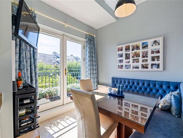27 The Heights, Robswall, Malahide Sherry FitzGerald Malahide 4944 MyHome. Ie Residential