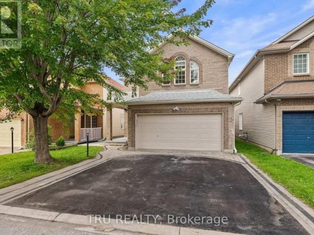 27 Upminster Way Ottawa, ON K2J5H1
