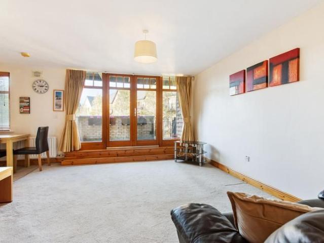 27 Woodbrook Hall Riverwood Road Castleknock Dublin 15