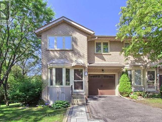 27 Anderson Place, Aurora, ON, L4G 6G4 townhouse for sale | Listing ID N13614 | Royal LePage