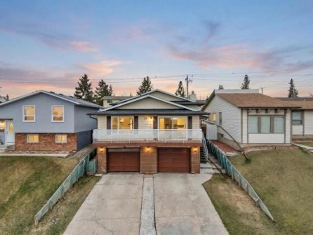 27 Beddington Road Ne, Calgary, AB, T3K 1N7 house for sale | Listing ID A2322 | Royal LePage