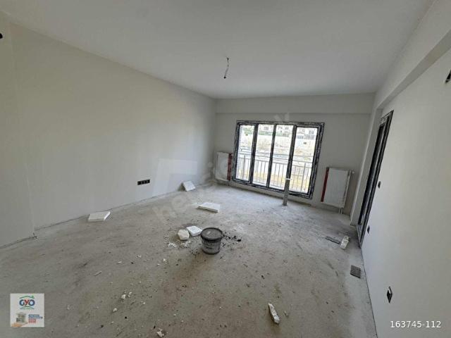 27. BÖLGE BATI 1. KISIM'DA 3+1 SATILIK ARA KAT DAİRE