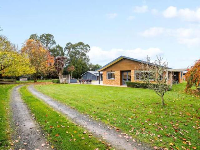 27 Bollard Road, Tamahere, Waikato