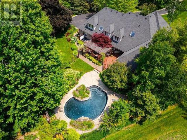 27 Blackberry Place, Hamilton, ON, L0R 1H2 house for sale | Listing ID X13593 | Royal LePage
