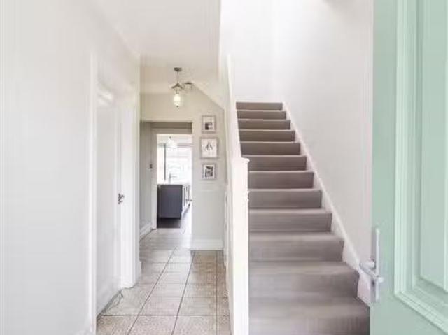 27 Brookwood Lawn, Artane, Dublin 5, D05 WR62