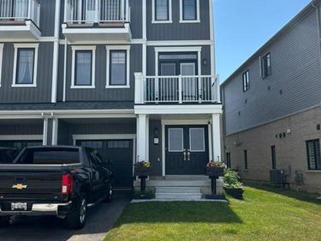 27 Central Market Drive, Haldimand, ON, N3W 0J3 house for sale | Listing ID X12603 | Royal LePage