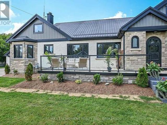 27 Church Street E, Norfolk Delhi, ON, N4B 1T2 house for sale | Listing ID X13558 | Royal LePage