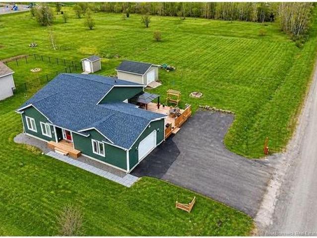 27 Clement Ave, Saint Antoine, NB, E4V 1E3 house for sale | Listing ID NB138595 | Royal LePage
