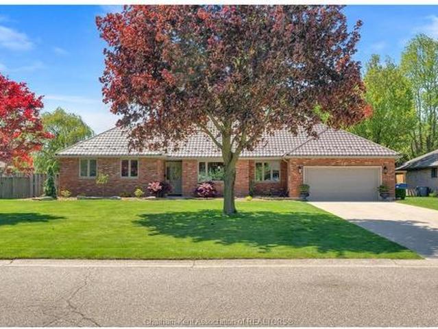 27 Cramar Crescent, Chatham, ON, N7M 6G3 house for sale | Listing ID 26017 | Royal LePage