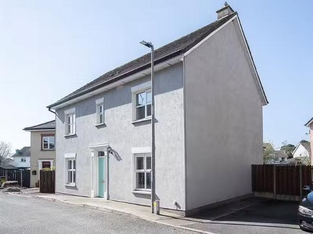 27 Cruachan, Abbeyside, Dungarvan, Co. Waterford