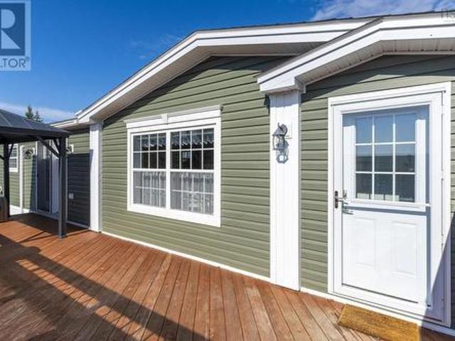 27 Eleventh Street, Lucasville, NS, B4B 0S3 house for sale | Listing ID 202620 | Royal LePage