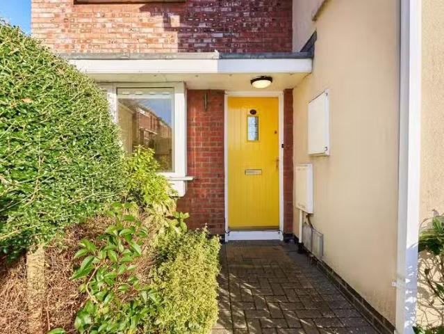 27 Fernleigh Drive, Carpenterstown, Castleknock, Dublin 15 is.