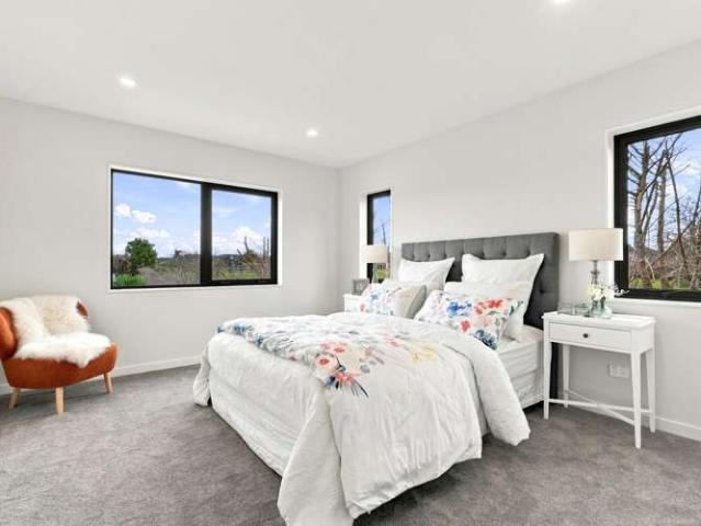 27 Francesco Drive, Karaka, Franklin