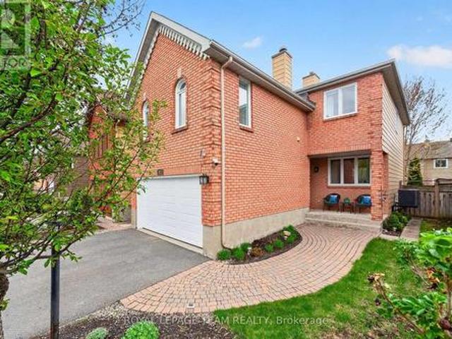 27 Inwood Drive, Ottawa, ON, K2M 1Z5 house for sale | Listing ID X13140 | Royal LePage