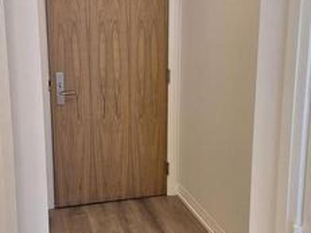 1610 27 Korda Gate N, Vaughan, ON, L4K 0P6 lease for lease | Listing ID N13482 | Royal LePage