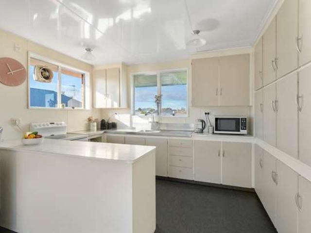 27 Lynas Street, Outram, Dunedin City