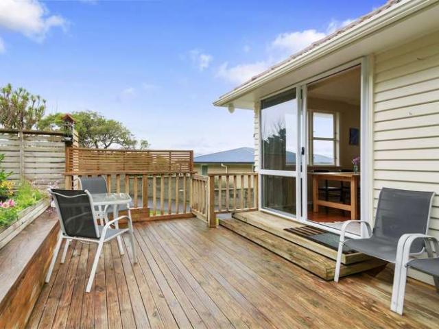 27 Magnolia Grove, Maungaraki, Lower Hutt City