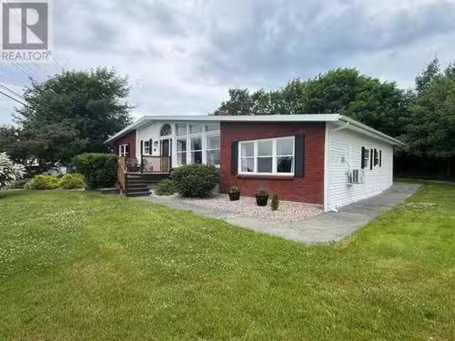 27 Main Road Road, Upper Island Cove, NL, A0A 4E0 house for.