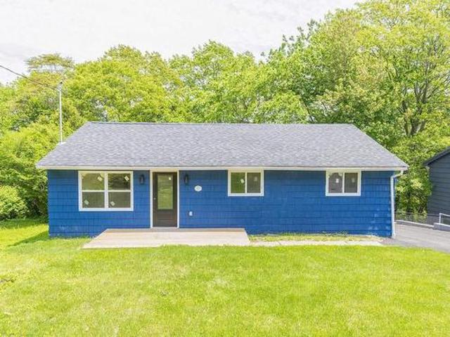 27 Meadowview Drive, Bedford, NS, B4A 2C3 house for sale | Listing ID 202614 | Royal LePage