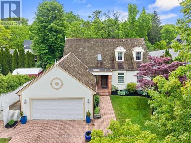 27 Oak Drive, Niagara On The Lake Town, ON, L0S 1J0 house for sale | Listing ID X13433 | Royal LePage