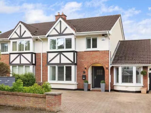 27 Orby Avenue, The Gallops, Leopardstown, Dublin 18, D18H528.