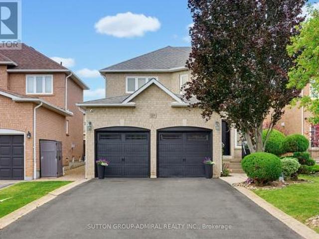 27 Pine Hollow Crescent, Vaughan, ON, L6A 2L6 house for sale | Listing ID N13543 | Royal LePage