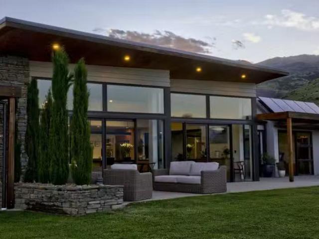 27 Pipeclay Gully Road, Bannockburn, Central Otago