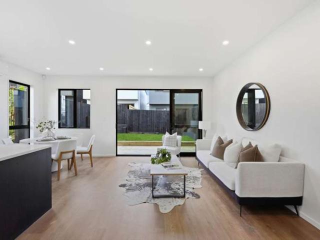 27 Sails Road, Hobsonville, Waitakere City