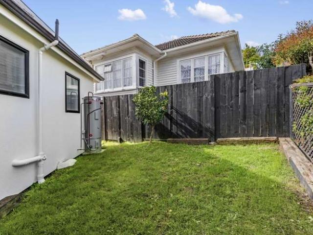 27A Comins Crescent, Mission Bay, Auckland City