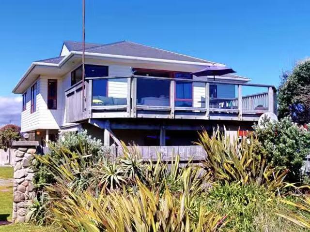 27A Rua Avenue, Waitarere Beach, Horowhenua