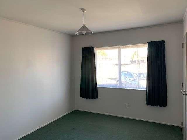 27A Tuhikaramea Road, 1057, Hamilton City