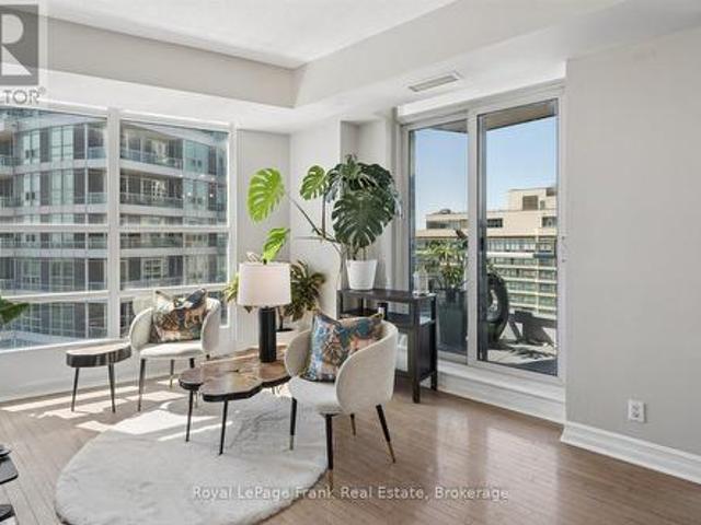 2405 1 Elm Drive W, Mississauga City Centre, ON, L5B 4M1 condo for sale | Listing ID W13460 | Royal LePage