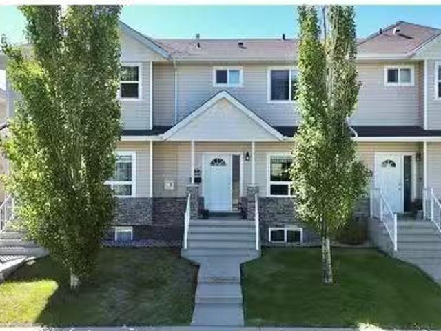 2405C Valleyview Drive, Camrose, AB, T4V 1V6 townhouse for s.