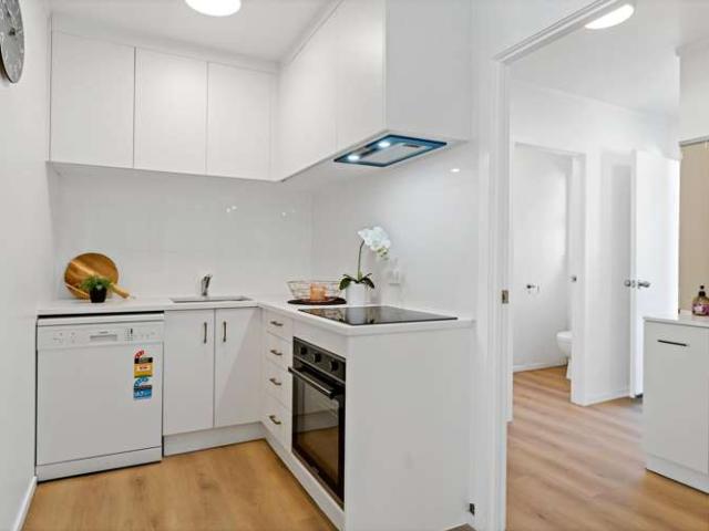 2/408 Ellerslie Panmure Highway, Mount Wellington, Auckland City