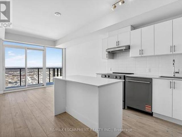 2408 27 Korda Gate, Vaughan, ON, L4K 2M9 condo for sale | Listing ID N13584 | Royal LePage