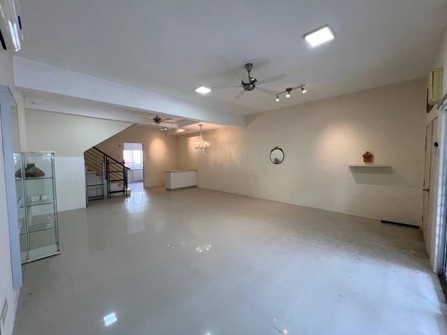 2400 SQFT BUILT UP 2Storey Nusa Rhu Seksyen U10 Shah Alam FOR SALE