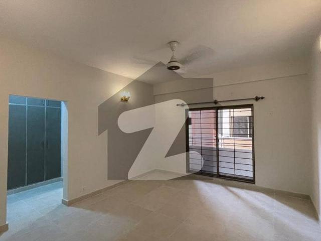 2400 Square Feet Flat In Cantt Of Karachi Is Available For Sale
