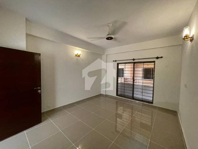 2400 Square Feet Flat In Askari 5 Sector J Is Best Option