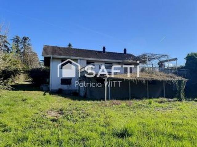 SOUS OFFRE 2400m2 de terrain, une vraie opportunité à rénover à Sciez