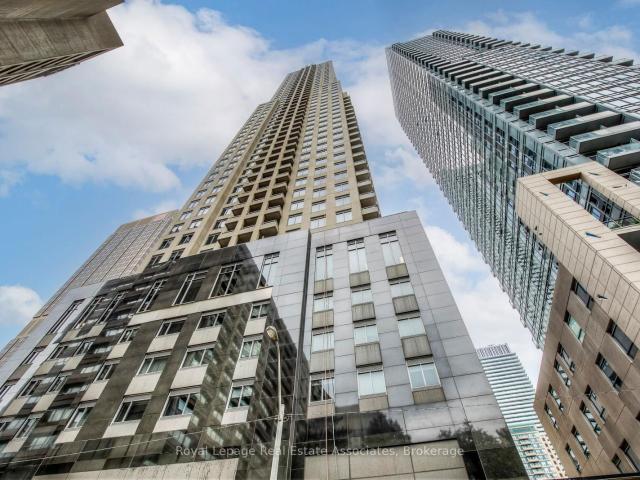 2401 35 Balmuto Street, Toronto | Sold, C12763 | Condos. Ca