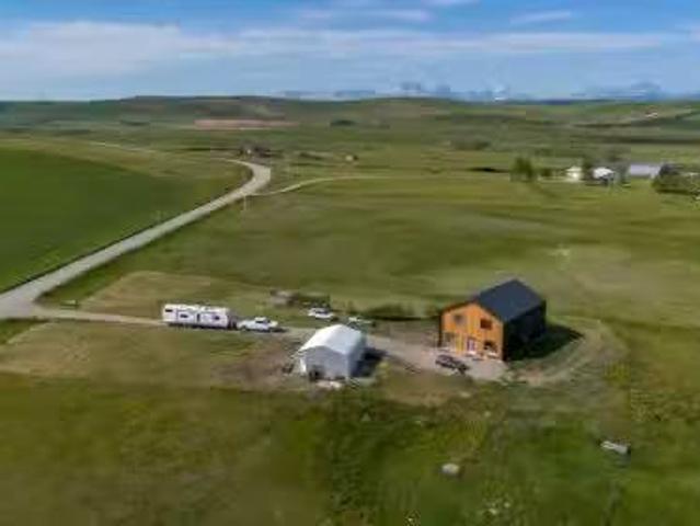 24024 Rr 260, Rural Cardston County, AB, T0K 0K0 house for s.