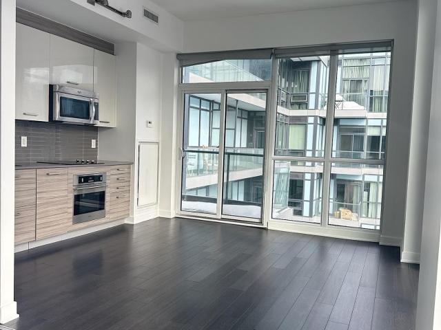 2402 Simcoe Street, Toronto | 1Beds/1Bath, Condo, $2,595/mo | Condos. Ca