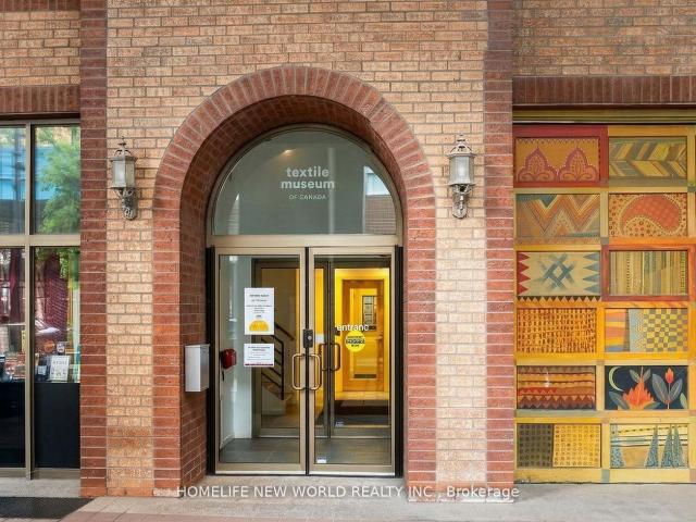 2402 55 Centre Avenue, Toronto | 2+1Beds/1Bath, Condo, $3,150/mo | Condos. Ca