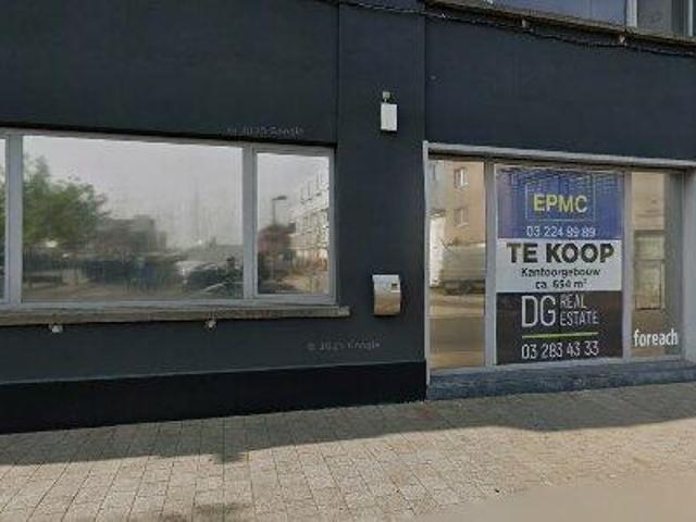 240 413 m2 office space for rent in Antwerp Merksem
