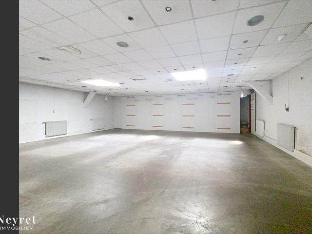 240 m2 de potentiel pur au coeur d'un quartier en pleine mutation