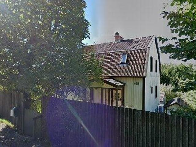 240 m2 lager uthyres i Mölndal