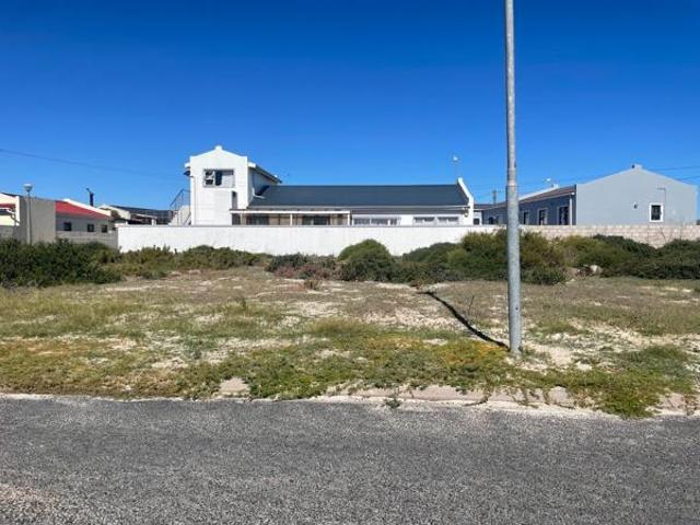 240 m² Land available in Langebaan North