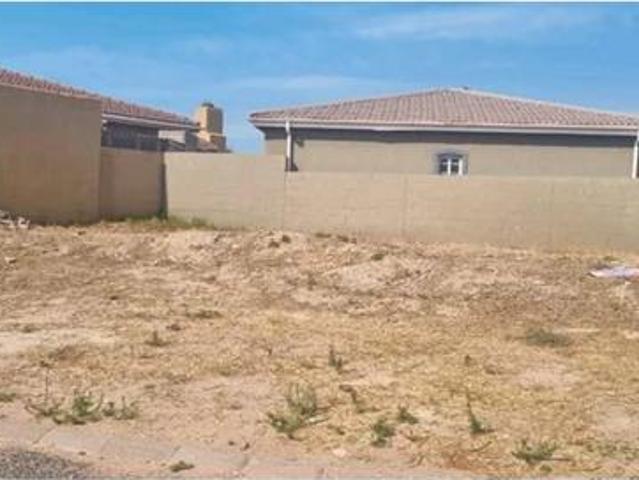 240 m² Land available in Saldanha