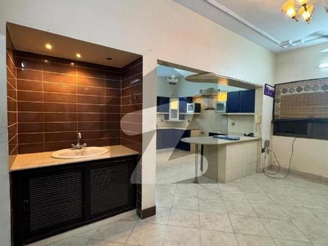 240 Square Yard Double Storey Banglow For Sale Maintain Gulshan e Iqbal Block 13